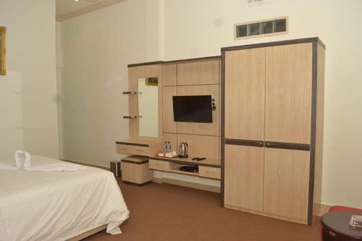 Hotel Assyifa Tanjungbalai Extérieur photo